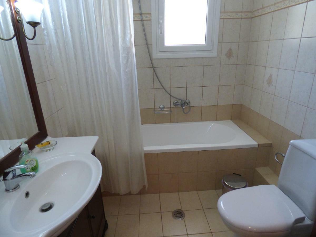 Villa Sofia II Ypsos Exteriör bild